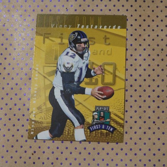 Vinny Testaverde #111 Football Card - Picture 1 of 2
